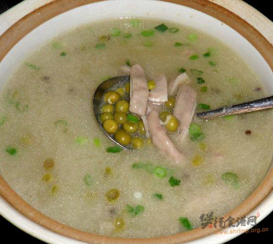 青豆炖猪肚的做法