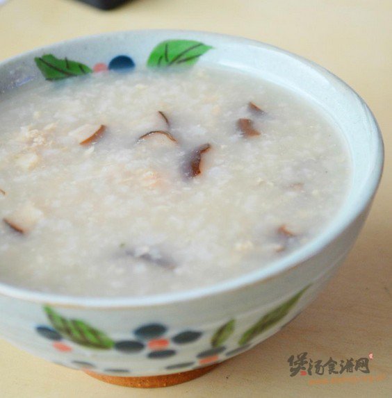 冬菇鸡蓉粥的做法