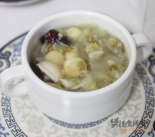 菠菜丝肉片粥的做法