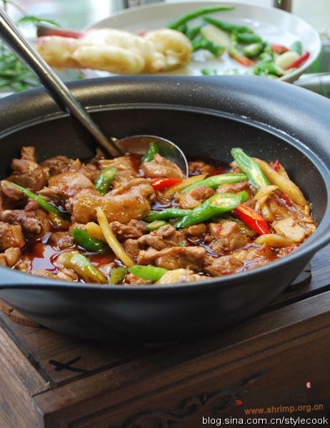 子姜焖鸭煲的做法