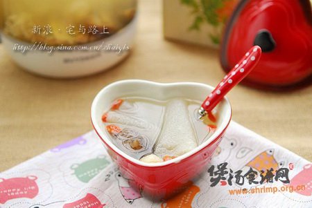 海参瑶柱竹荪瘦肉汤的做法