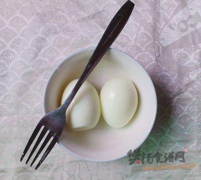 当归红枣鸡蛋汤的做法