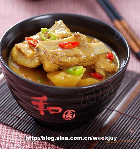 咖喱土豆炖排骨的做法
