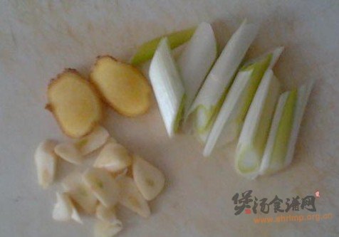 香浓菌菇汤的做法