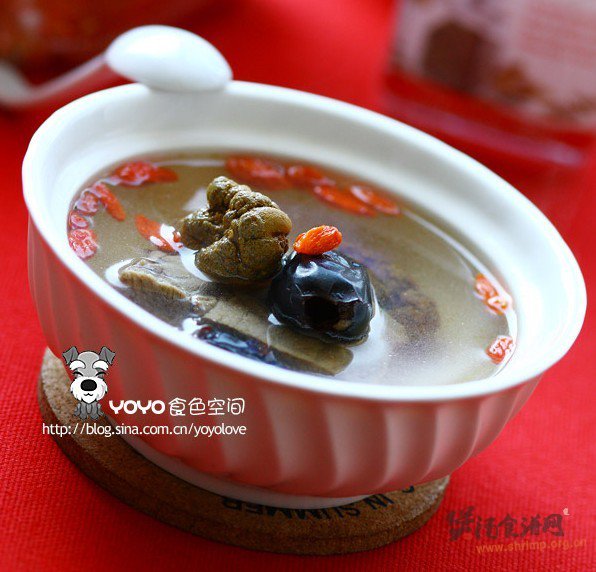 三七蜜枣牛肉汤的做法
