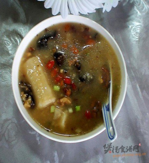 乌鸡核桃山药粥的做法