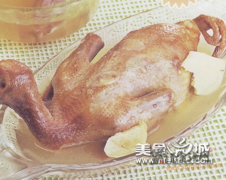 排骨乳鸽汤的做法