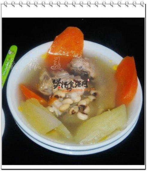 雪莲果骨头汤的做法