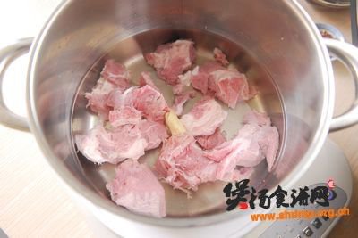 (图)霸王花煲猪骨的做法