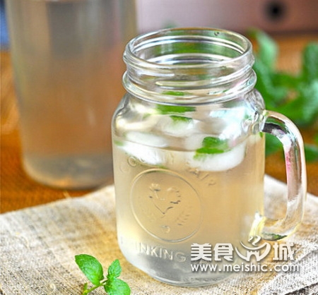 冰薄荷糖梨水的做法