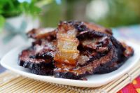 腊肉蒸猪血豆腐的做法