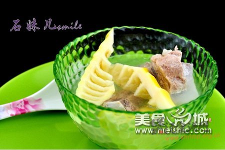 春笋龙骨汤的做法