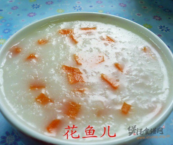 奶香胡萝卜粥的做法