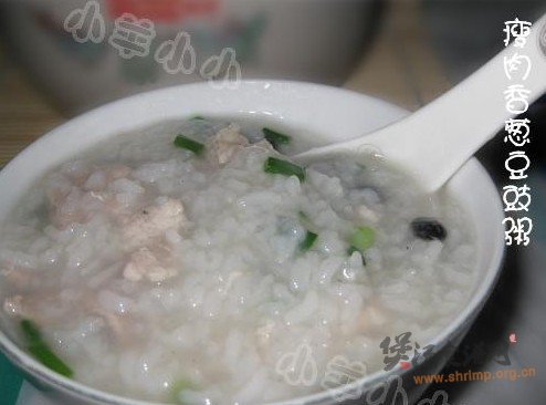 瘦肉香葱豆豉粥的做法