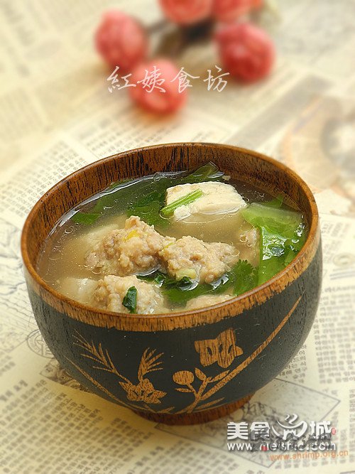 砂锅丸子汤的做法