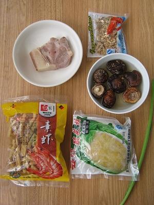 酸菜砂锅的做法