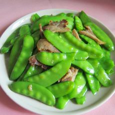 腊肉炒荷兰豆的做法 腊肉炒荷兰豆的做法