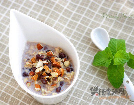 奶香红豆燕麦粥的做法