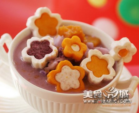 椰汁南瓜紫薯芋头煲的做法