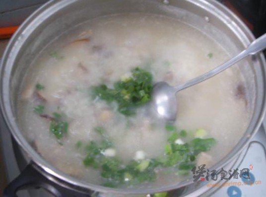 干贝香菇水鸭粥的做法