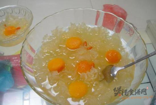 冰糖银耳炖木瓜的做法