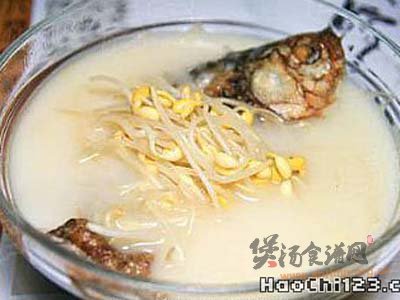 豆芽鲫鱼汤的做法
