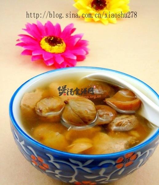 板粟瘦肉汤的做法