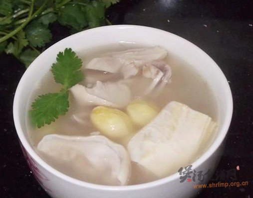 白果支竹胡椒煲猪肚的做法