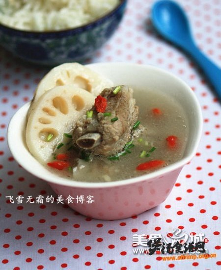 排骨莲藕汤如何做的做法