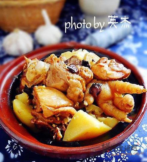 农家鸡肉炖土豆的做法