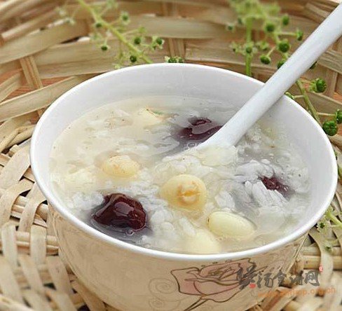 三宝润燥粥的做法