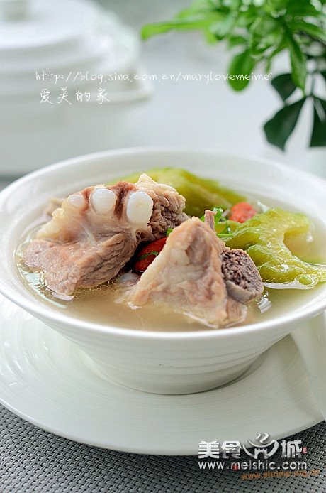 凉瓜排骨汤的做法