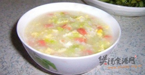 火腿鸡蛋蔬菜粥的做法