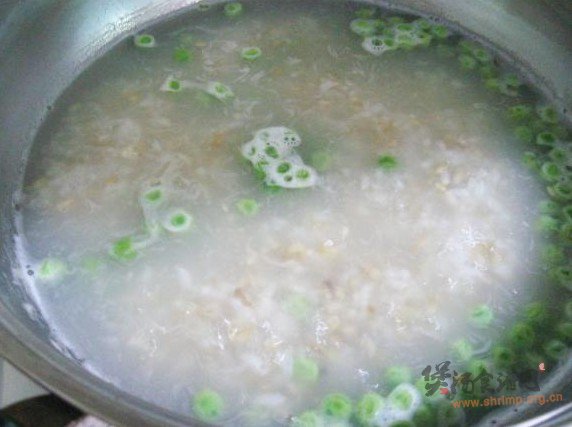 豌豆麦片粥的做法