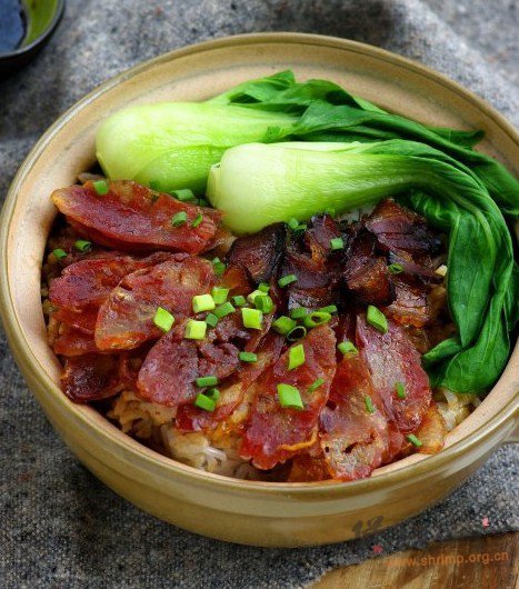 懒人版腊味煲仔饭的做法