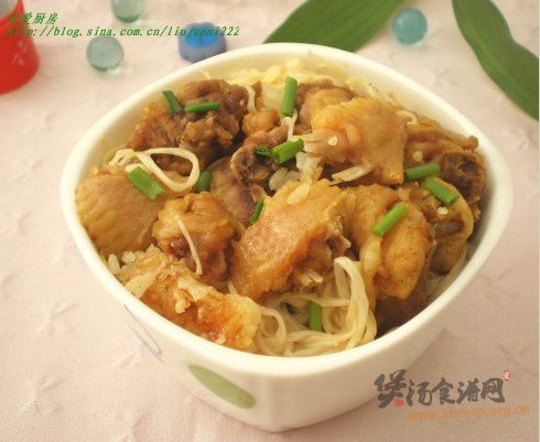 咖喱煲仔饭的做法
