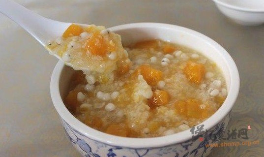 南瓜薏米粥的做法