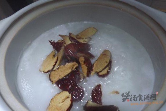 大枣山药粥的做法