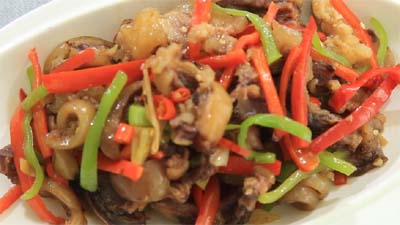 尖椒牛蹄筋