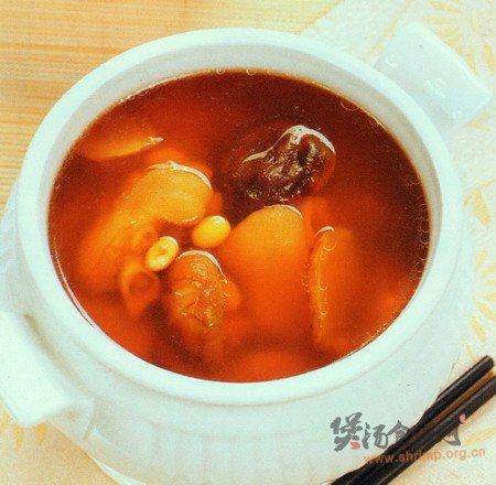 香菇黄豆猪手汤的做法