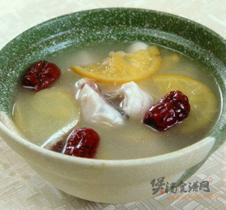 大枣鲈鱼汤的做法
