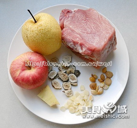 苹果雪梨瘦肉汤的做法