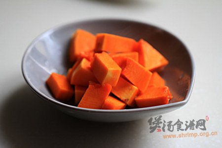山药红枣南瓜糖水的做法