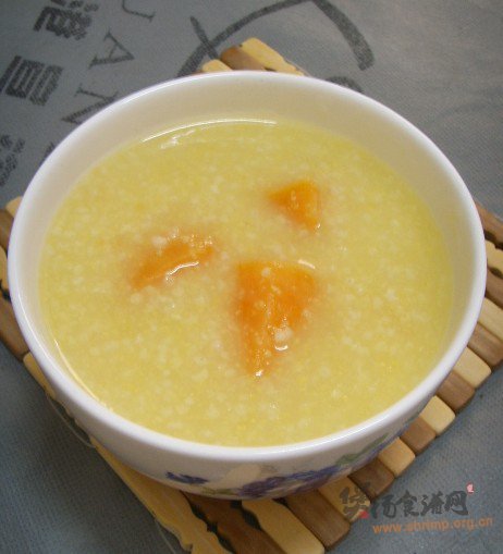 小米红薯粥的做法