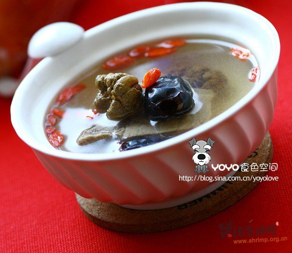 三七蜜枣牛肉汤的做法