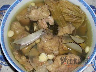桑枝老鸭汤的做法