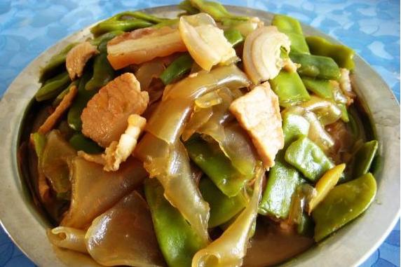 猪肉豆角炖粉皮的做法