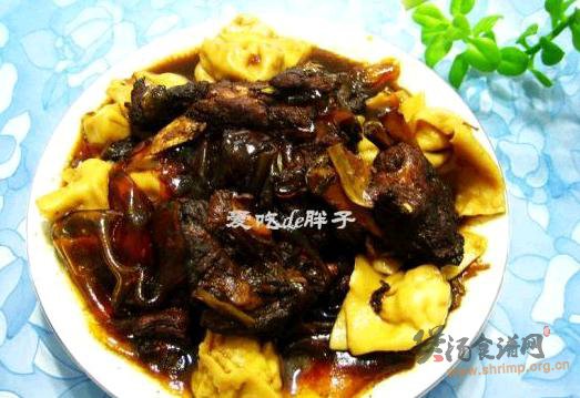 排骨粉皮炖馄饨的做法