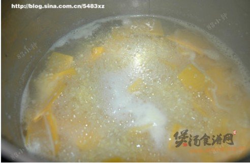 南瓜小米粥的做法