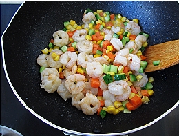 三色炒虾仁